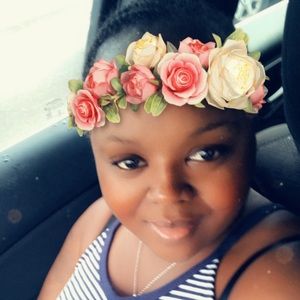 Meet your Posher, Shatara